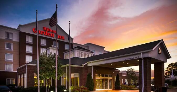 Hilton Garden Inn Hampton Coliseum Central Exterior foto